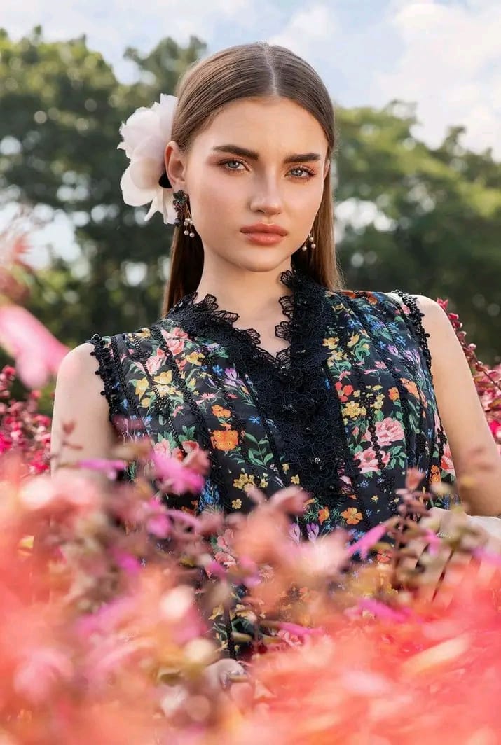 Black floral lace neckline detail
